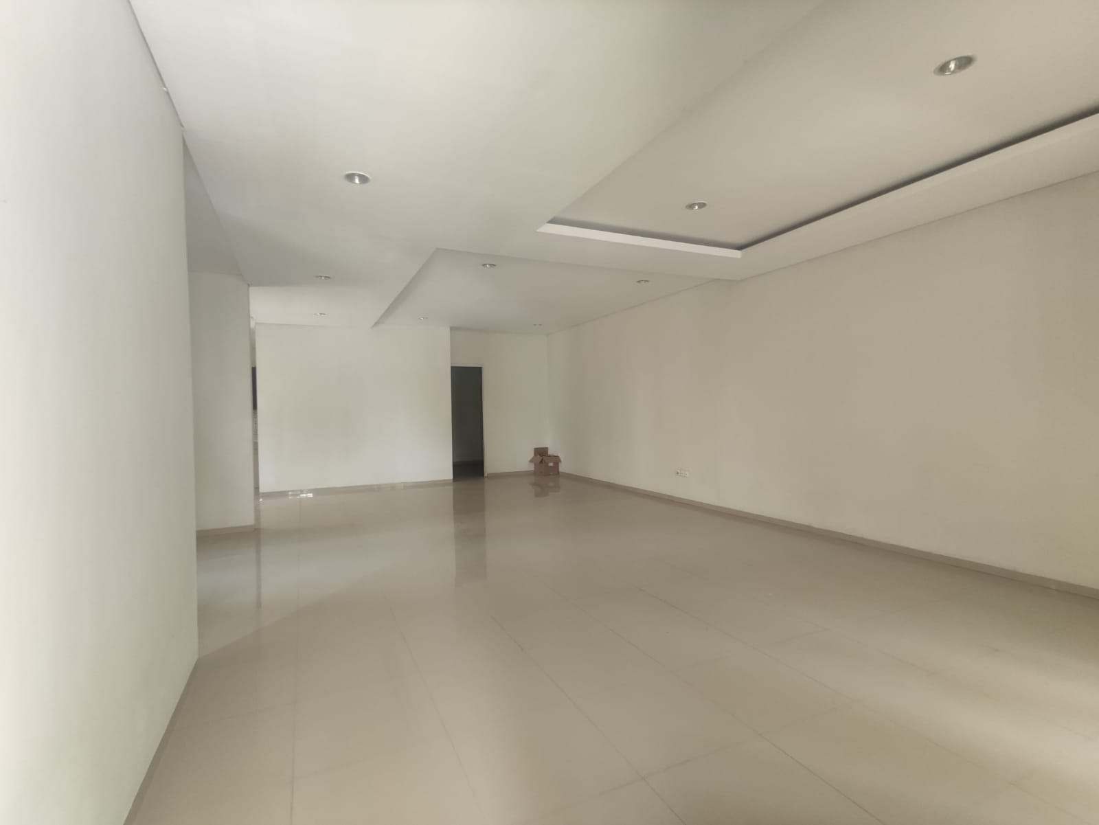 Disewakan Rumah di Taman Napoli Lippo Cikarang